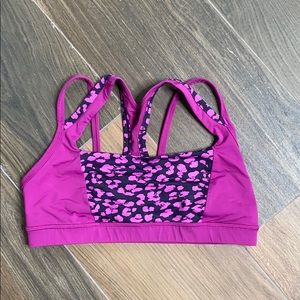 Lululemon sports bra